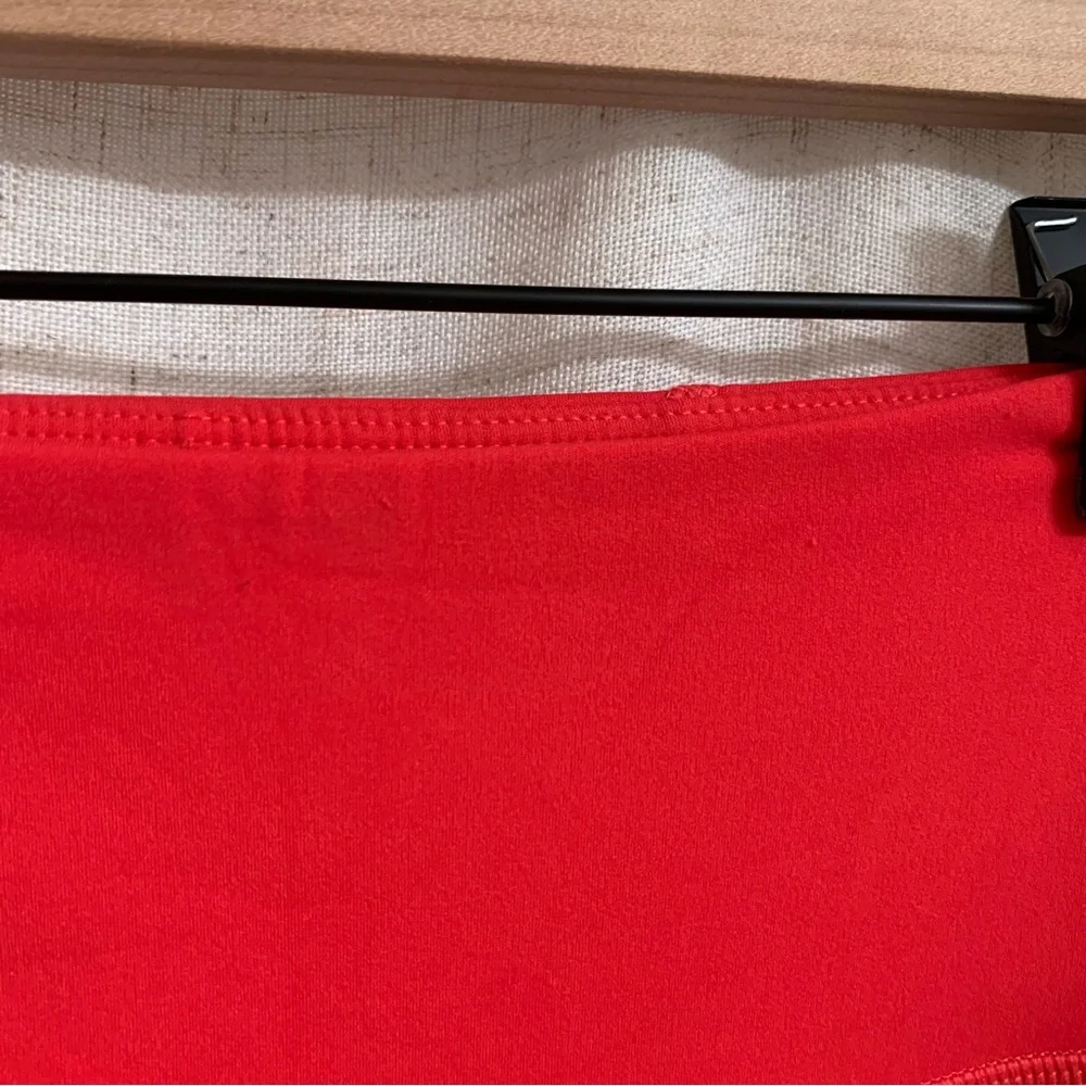 Alphalete No Front Seam Legging Tight Formula Red XS Like New - Picture 6 of 8